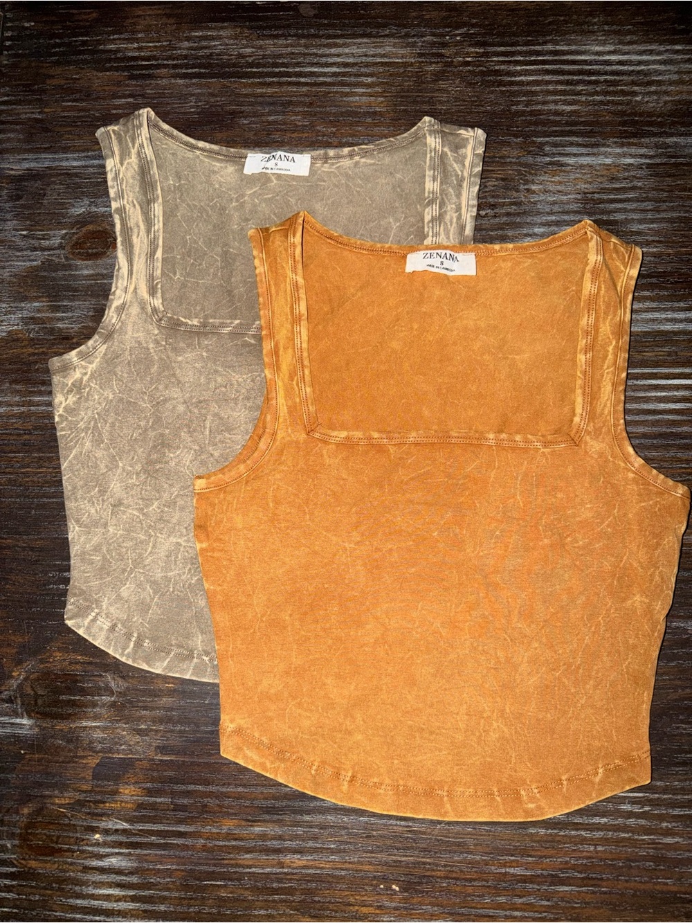Bundle of 2 Zenana Outfitters Washed Square Neck Tank Tops NWOT - Picture 1 of 7